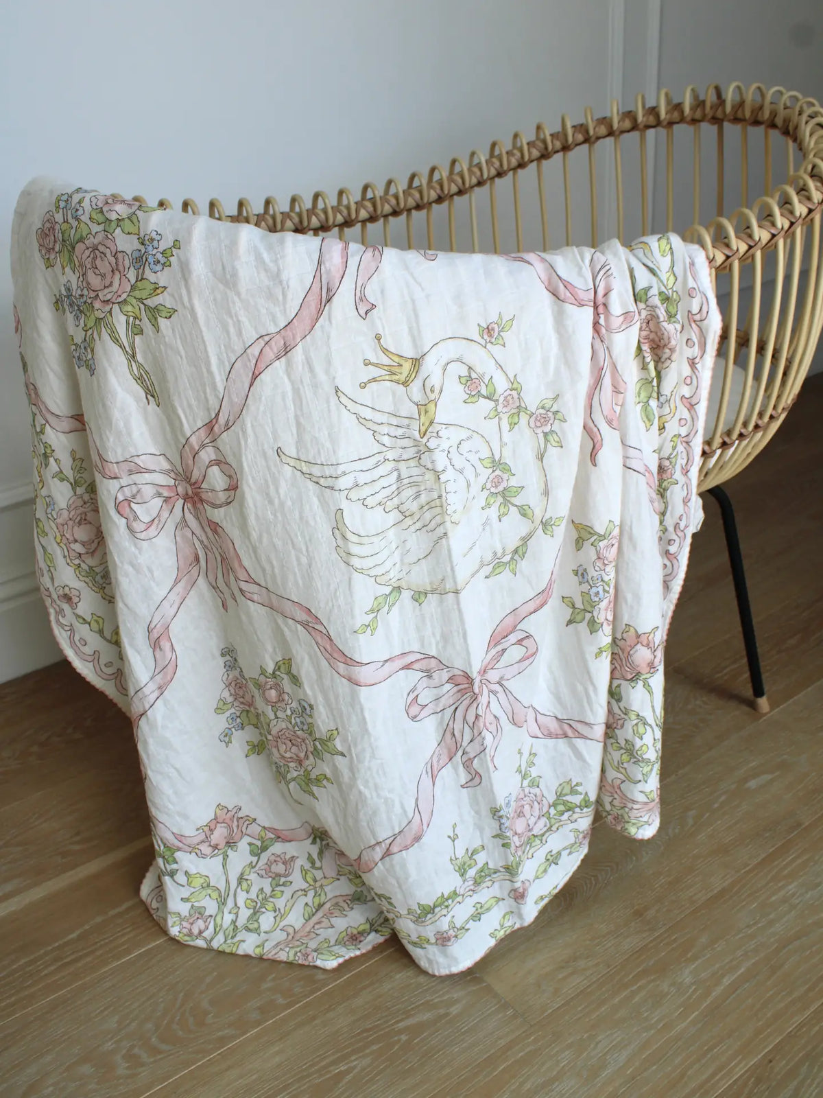 Little Threads Swan Garden Muslin Blanket