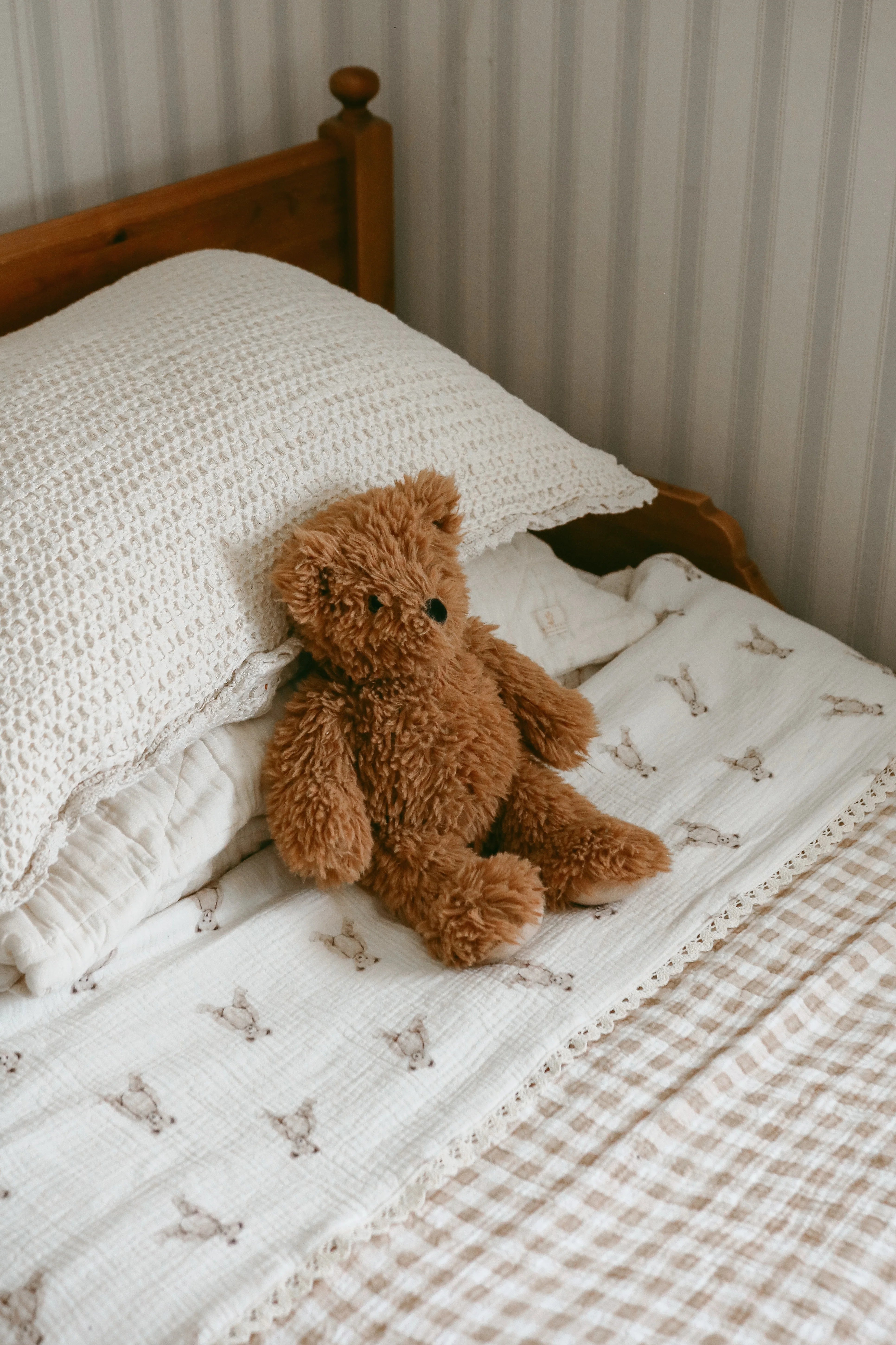 Ellie + Layne Big Kid Blanket - Teddy Bear Patch