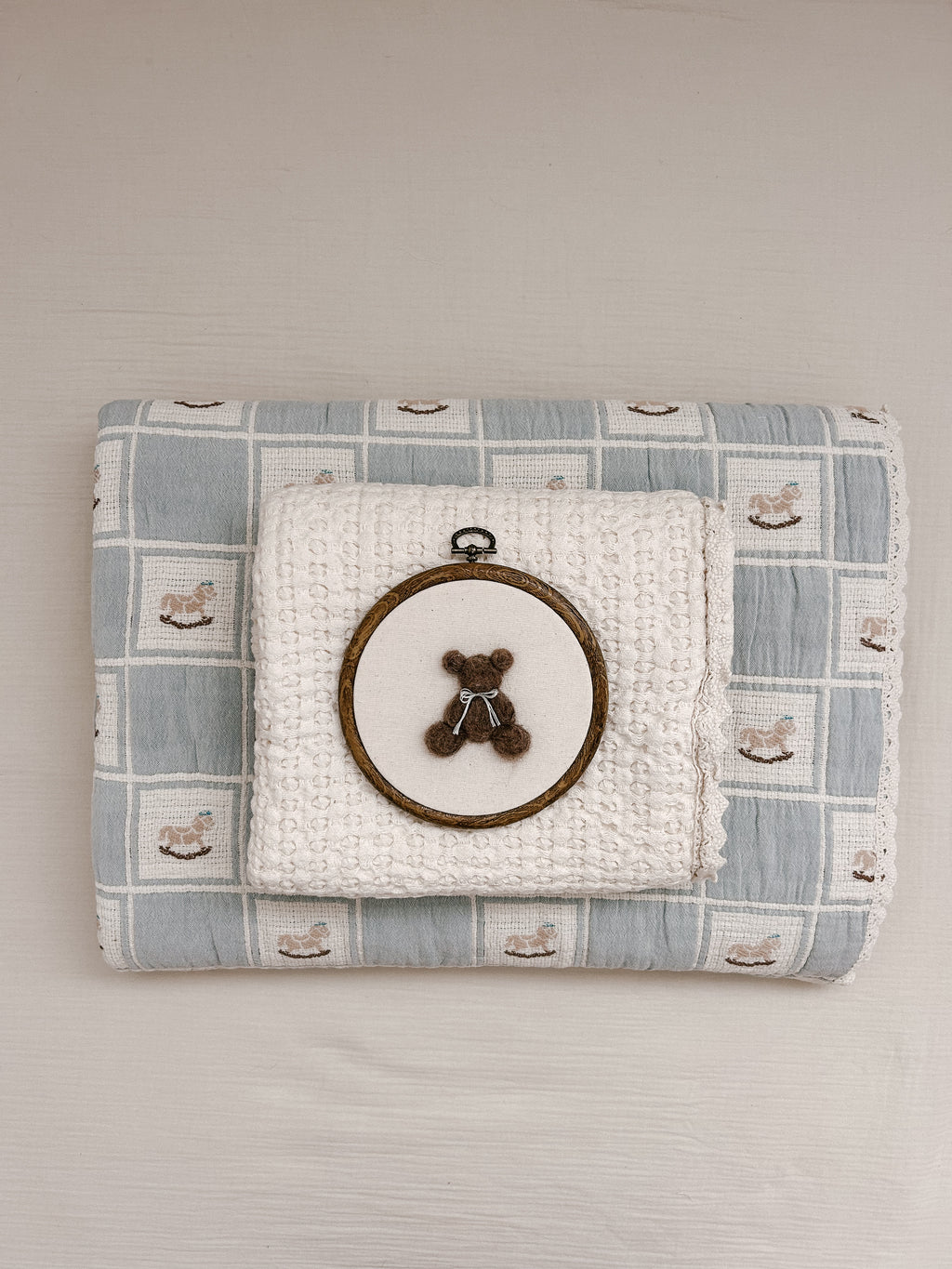 Bebe Organic Blue Rocking Horse / Milk Bedding Set