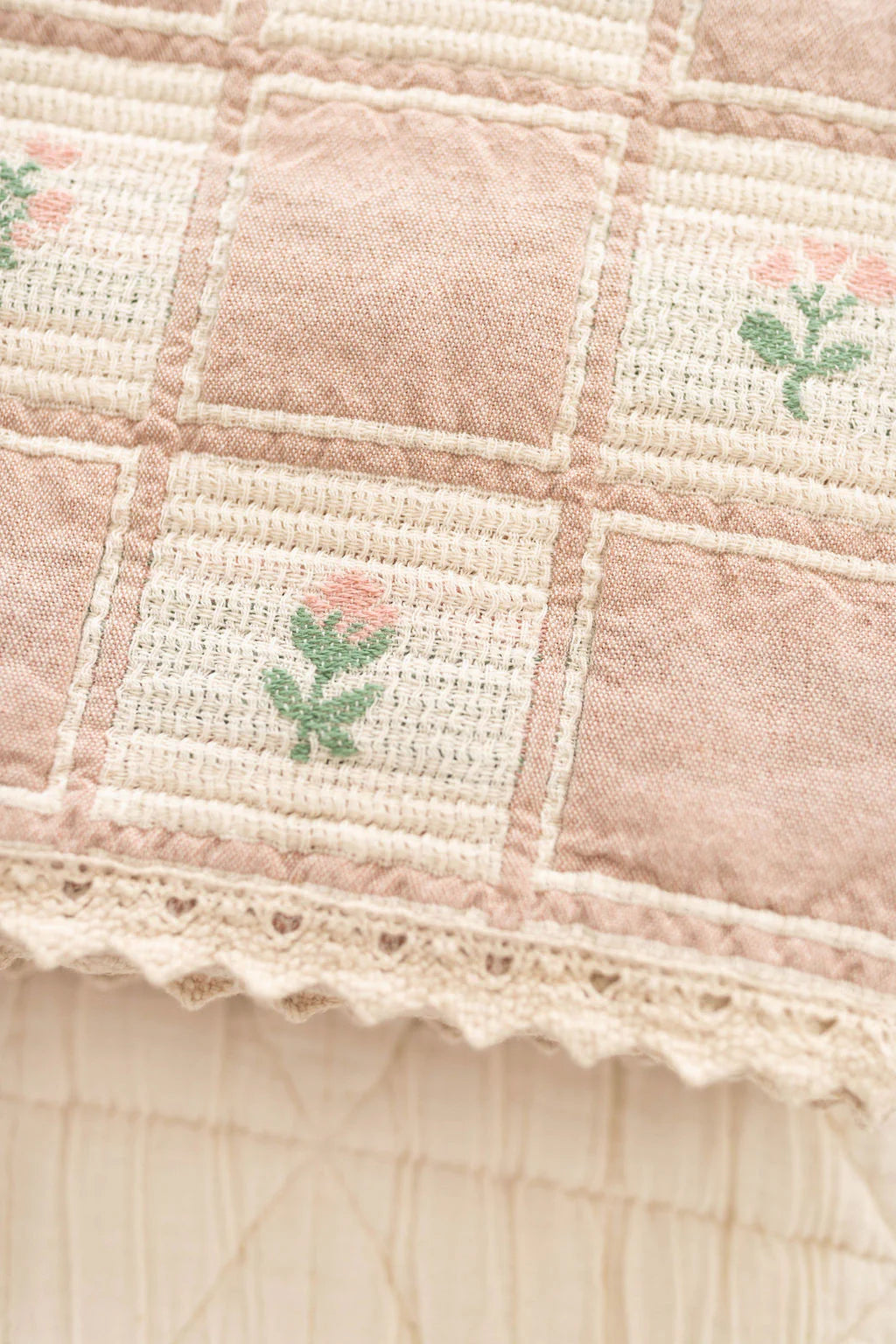 New Grain Patchwork Blanket - Fleur