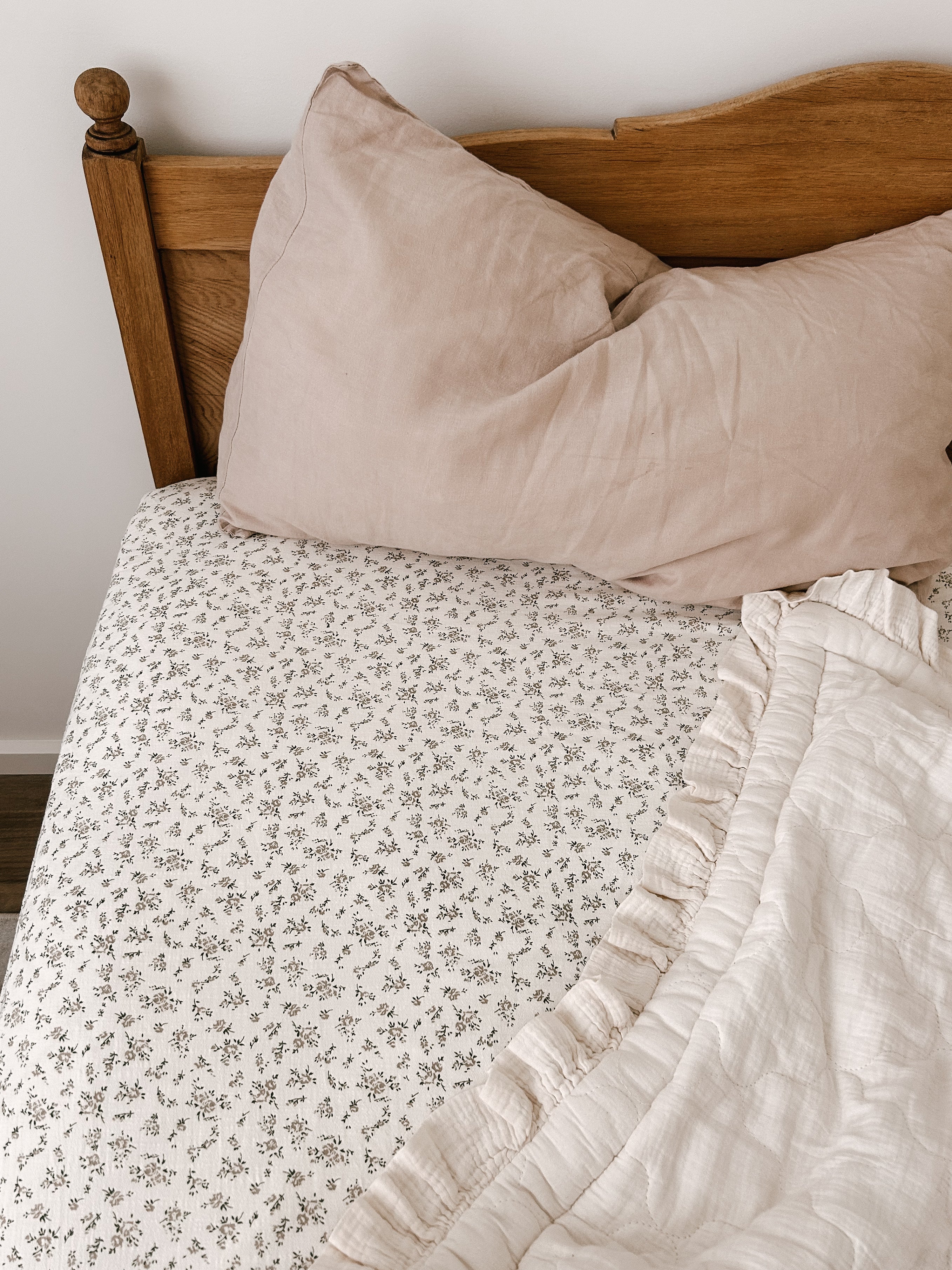 Pillowcase in Tea Rose Linen