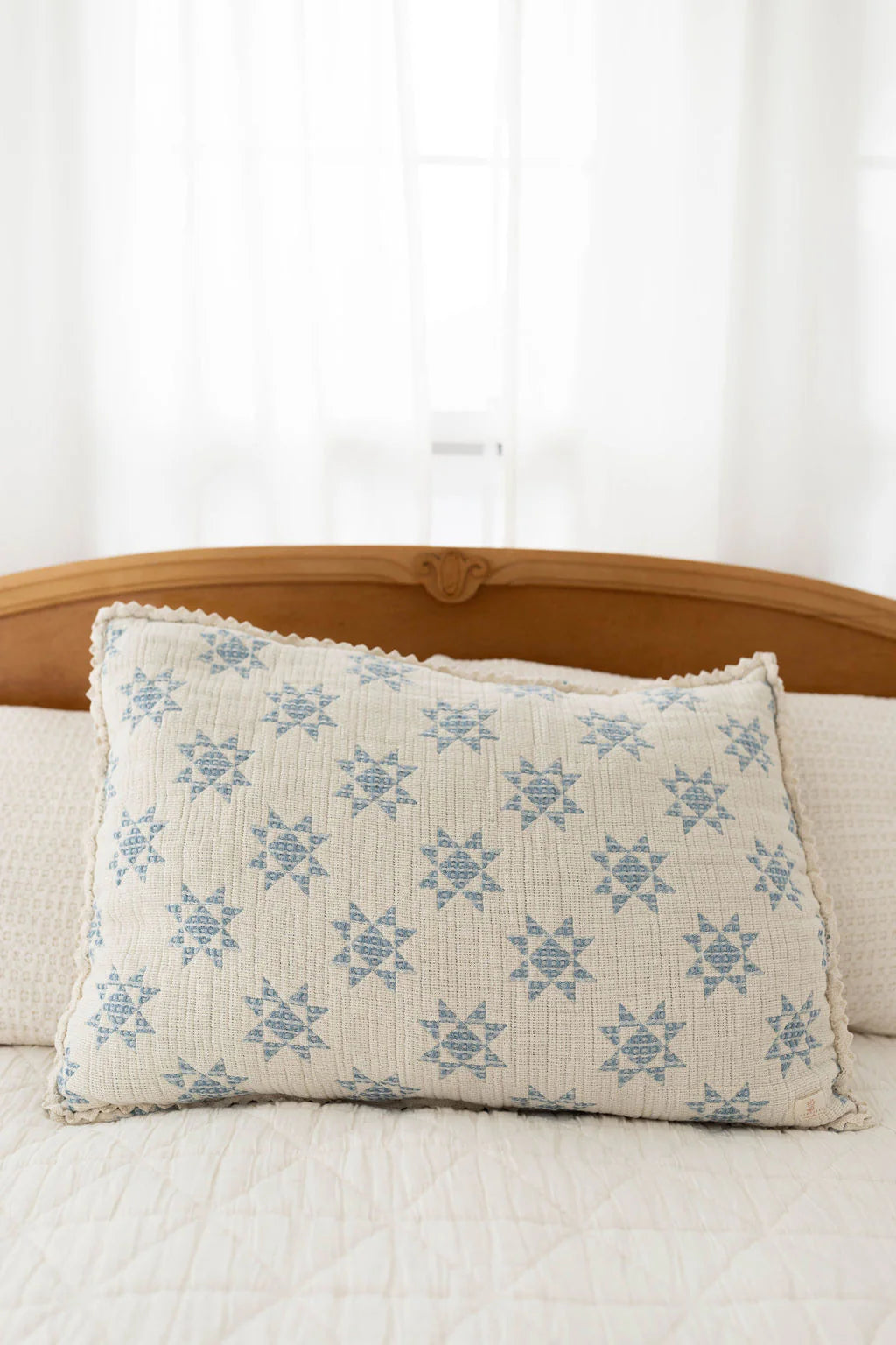 New Grain Pillowcase - Star Quilt