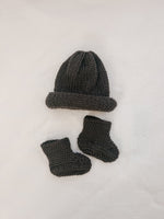 Blue Daisy Wares Baby Beanie and Booties Set