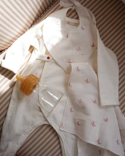 ferne baby Burp Cloth - Folk Bunny (set of two)