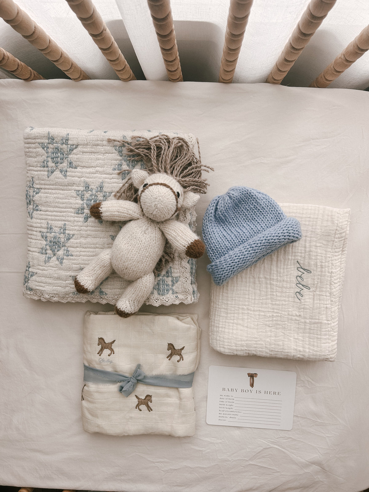 Studley Heirloom Horse in Cream