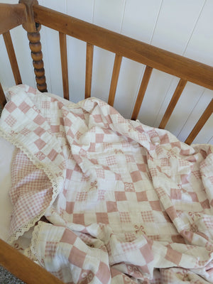 Ellie + Layne Bows and Gingham Quilted Gauze Blanket