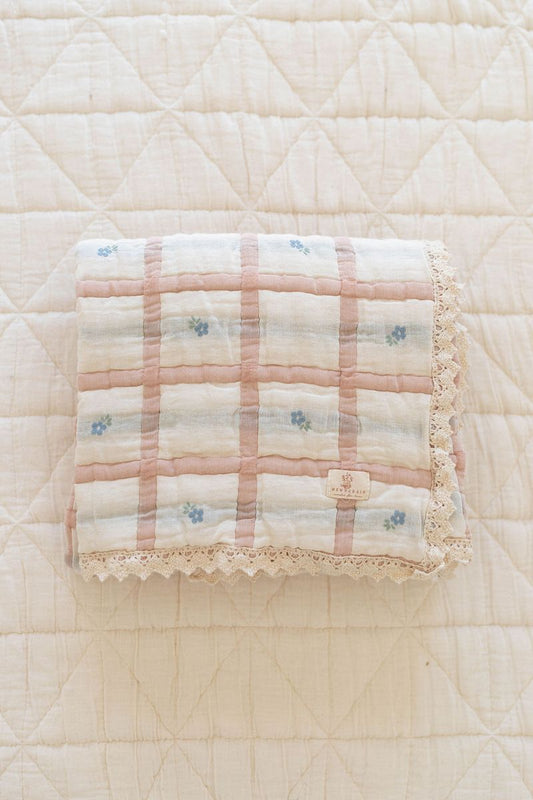 New Grain Meadow Twin Quilt - Petal