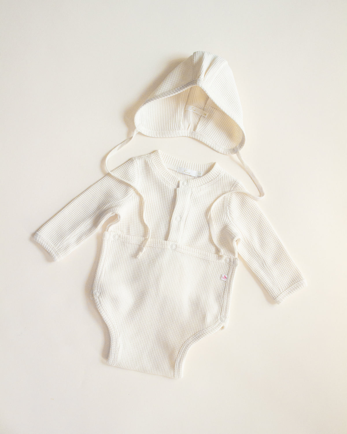 ferne baby My First Flap Onesie - Ecru