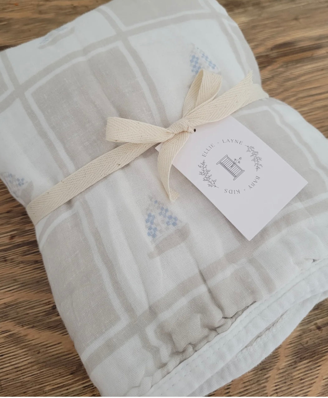 Quilted Sailboats Gauze Blanket