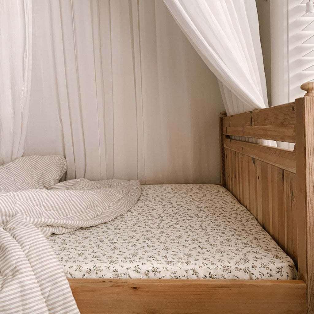 Single Fitted Sheet in Darling Buds Floral